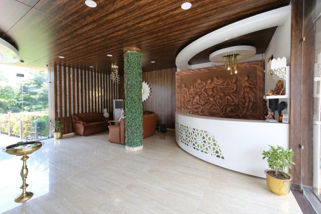 Oyo 38414 Rain Basera Resort Jabalpur Dış mekan fotoğraf